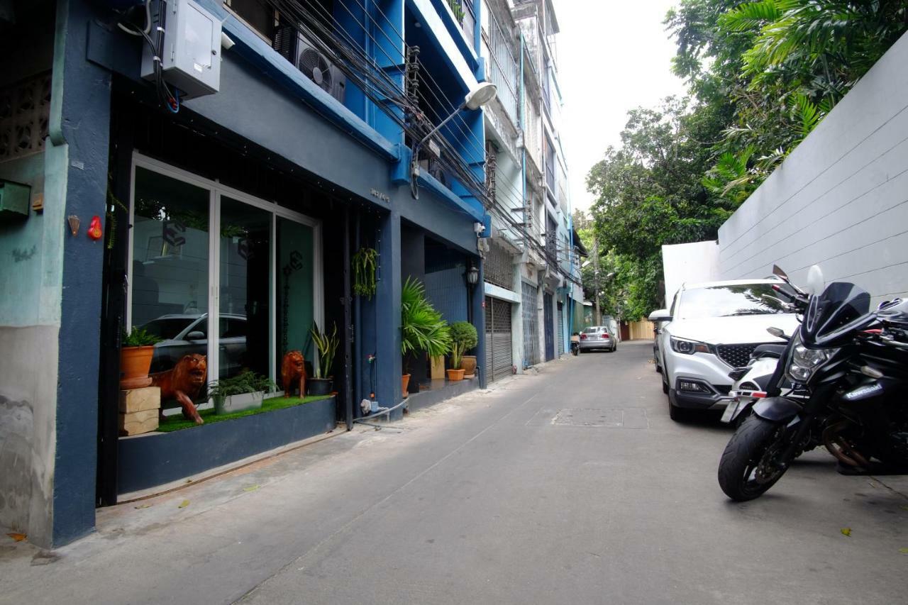 Every Surawong Bangkok Exterior foto