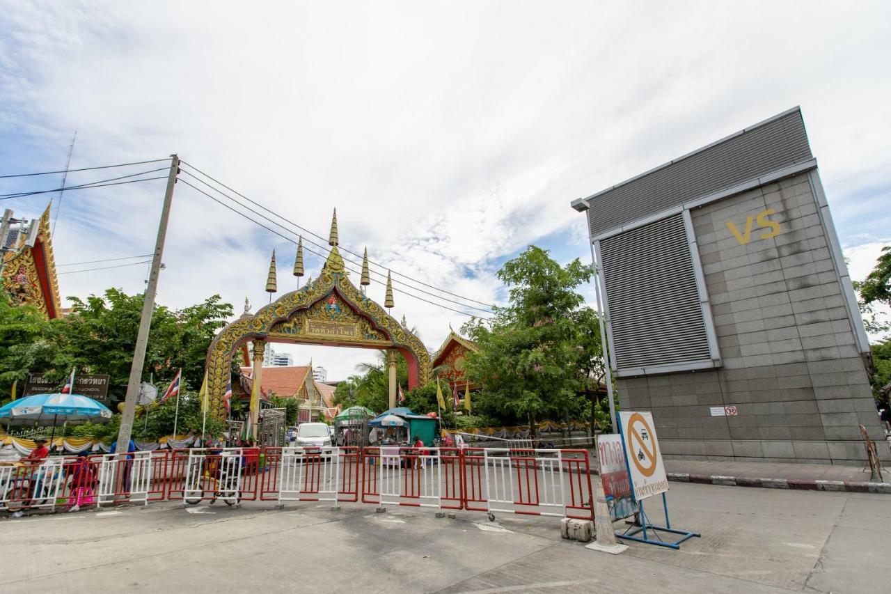 Every Surawong Bangkok Exterior foto