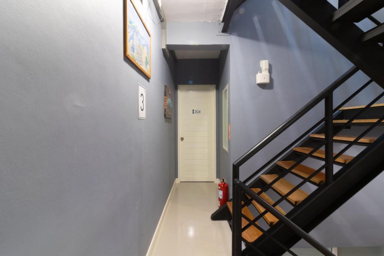 Every Surawong Bangkok Exterior foto